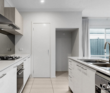 33 Chesney Circuit, Clyde - Photo 6