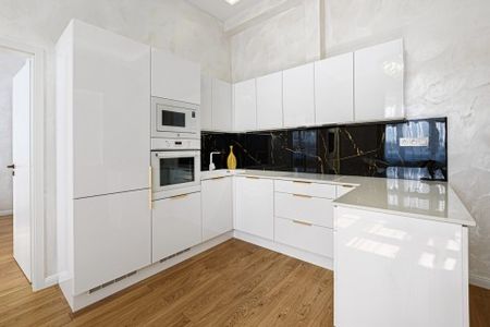 Honvéd utca - Fotó 4