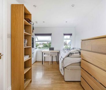 Studio to rent - Photo 3