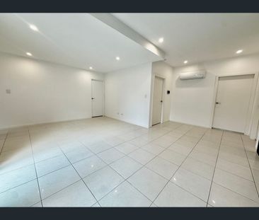 22/2b Collis Place, Minto, NSW 2566 - Photo 3