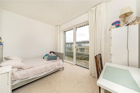 3 bedroom penthouse to rent - Photo 4