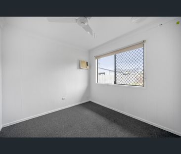 166 Upper Miles Avenue, Kelso, Qld 4815 - Photo 4