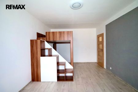 Pronájem bytu 2+1 v osobním vlastnictví 63 m², Poniklá - Photo 2