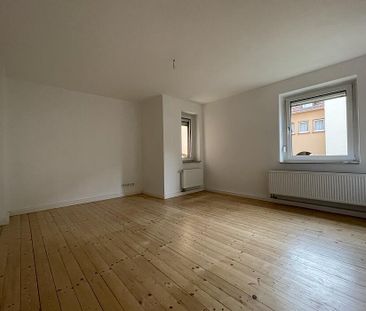 WG geeignete, moderne 2 ZKB mit Loggia! - Foto 5