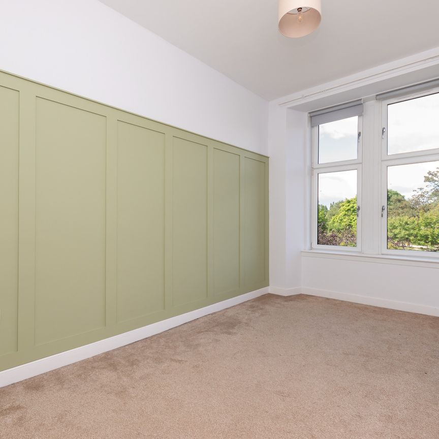 Balshagray Crescent - Photo 1