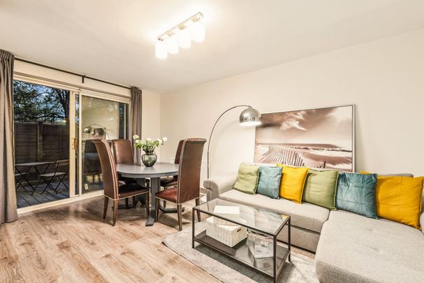 3 bedroom flat to rent - Photo 1