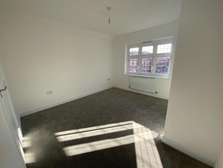 3 bedroom detached house to rent - Photo 2
