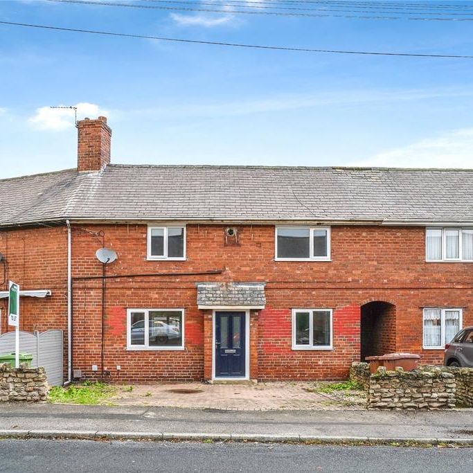 3 bedroom terraced house to rent - Photo 1