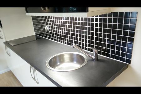 Studio Flat, Langhorn Road, SO16 - Photo 2