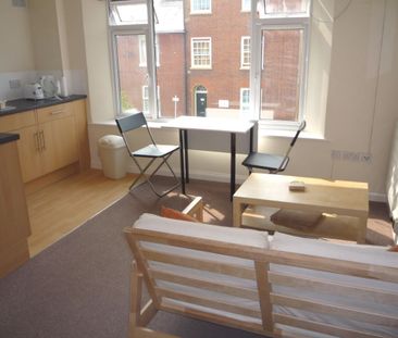 1 bedroom in Lorne Street, Reading - Photo 2