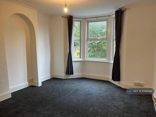 4 bedroom terraced house to rent - Photo 1
