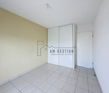 Location Appartement 3 pièces 61m² - Photo 2