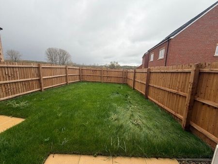 Wagtail Road, DOWNHAM MARKET - Photo 2