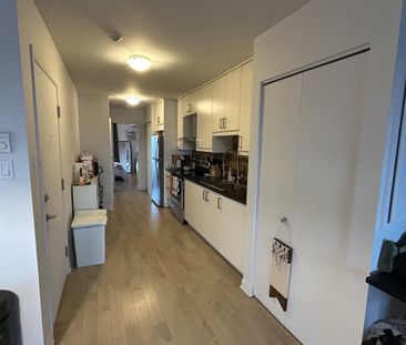 Appartement à Loué 3 1/2'' - Photo 1