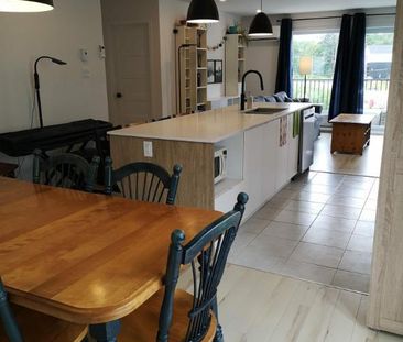 Grand appartement 5 ½ à louer à Saint-Jérôme (Bellefeuille) à 1995$... - Photo 4