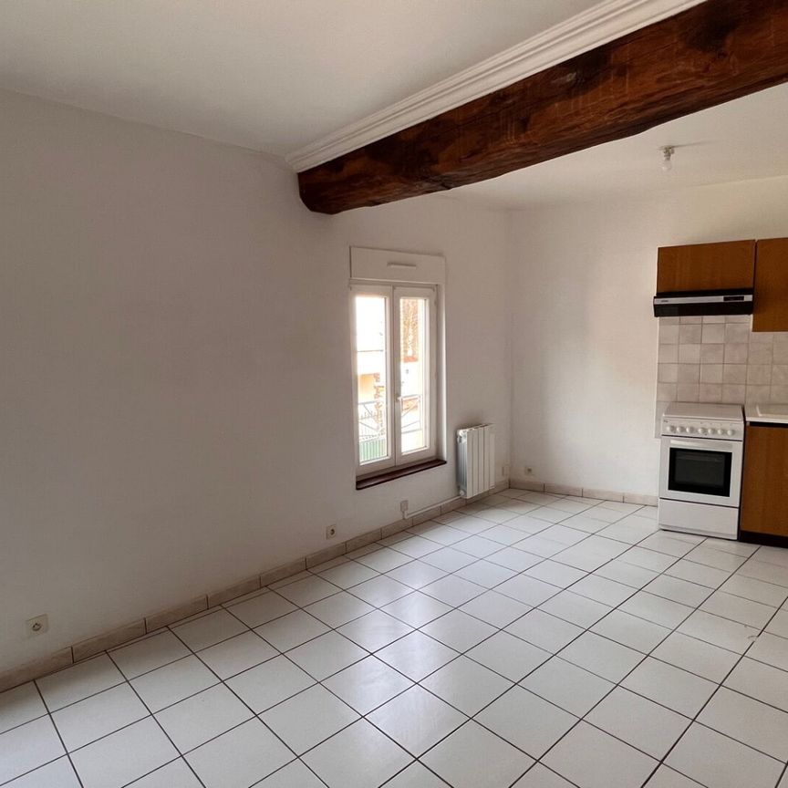 Location Appartement 1 pièce 31m² - Photo 1