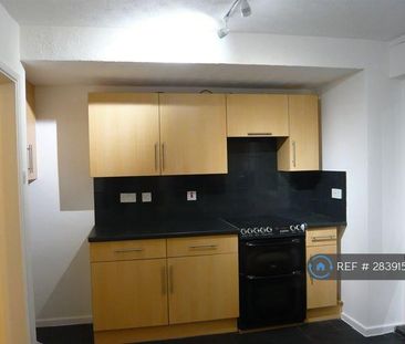 3 bedroom terraced house to rent - Photo 4