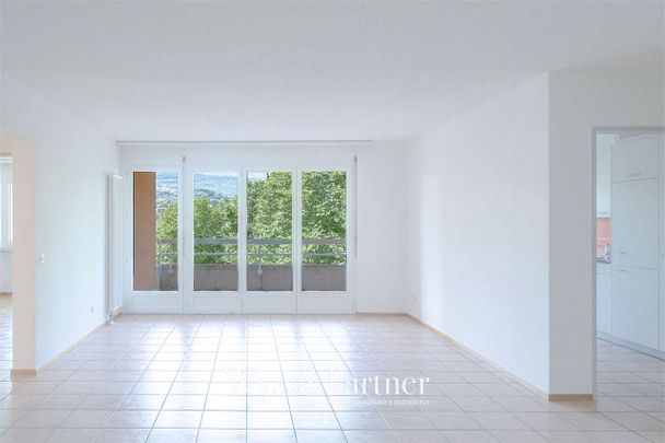Ampio 4.5 locali con terrazza vicino a Lugano - prime 3 mensilità grat - Foto 1