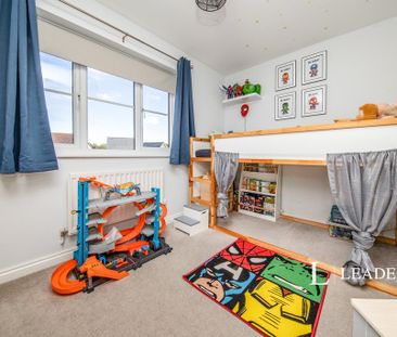 2 bedroom end of terrace house to rent - Photo 4