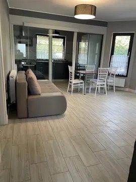Renting 3 -room apartment and private yard - Fotografie 1
