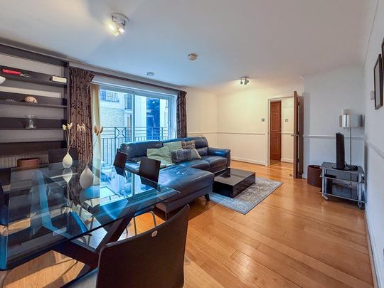 2 bedroom flat to rent - Photo 1