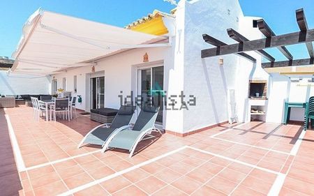 Alquiler de ático en Calle Cartajima, 24 - Photo 4