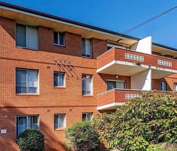 2 Bedroom in a Secure building - Photo 4