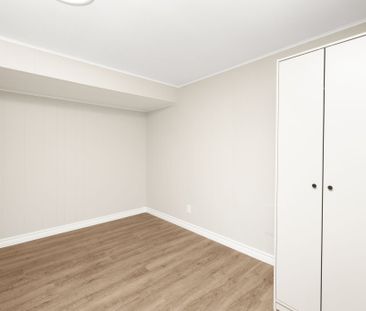 For Lease - 51 Garthdale Court Unit# Basement, Toronto, Ontario - Photo 2