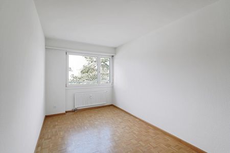 "Helle, grosszügige 3.5 Zimmer-Wohnung" - Photo 4