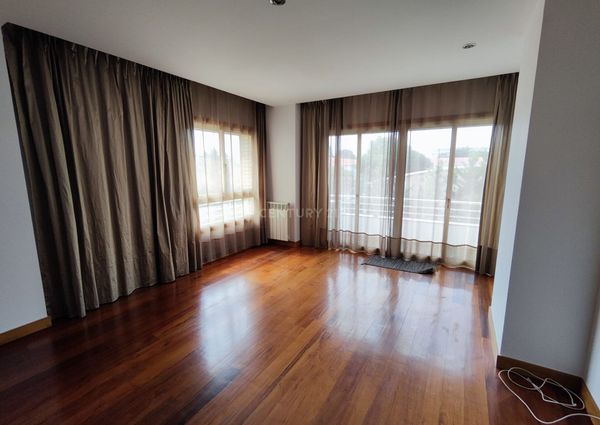 Apartamento T3 - Porto - Junto ao Colégio do Rosário