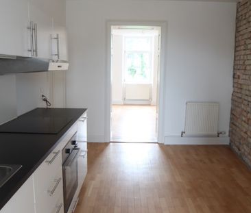 Charmante 2,5-Zimmer-Wohnung in saniertem Altbau in Bregenz - Foto 6