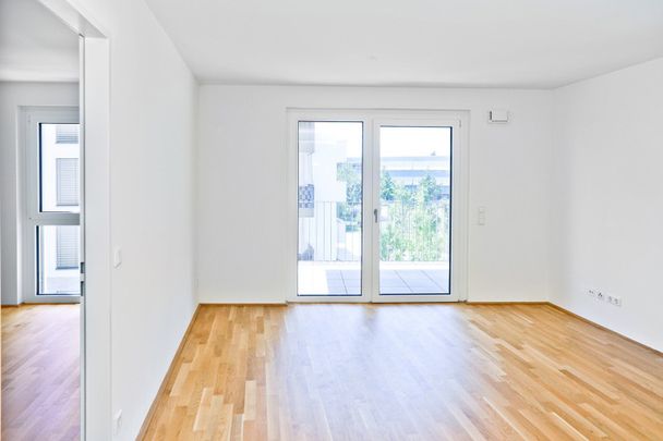 AB SEPTEMBER: HIRSCHFELD – 2-Zimmer-Balkonwohnung in ausgezeichneter Lage - Photo 1