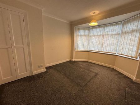3 bedroom detached house to rent - Photo 3