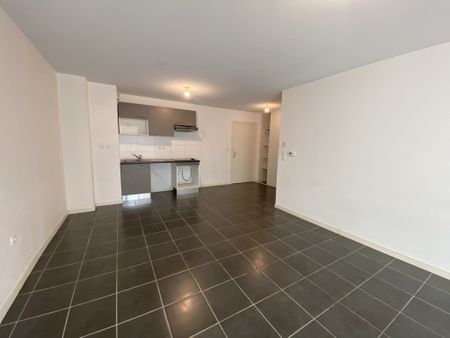 Toulouse Place de l'Ormeau - Appartement T3 avec balcon et parking - Photo 3