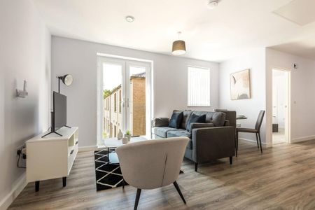 2 bedroom flat to rent - Photo 2