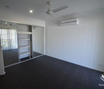 VERY NEW 3 BED TOWNHOUSE FOR RENT - Photo 3