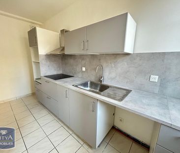 Location Appartement 2 pièces 45m² MARSEILLE 1er - Photo 1