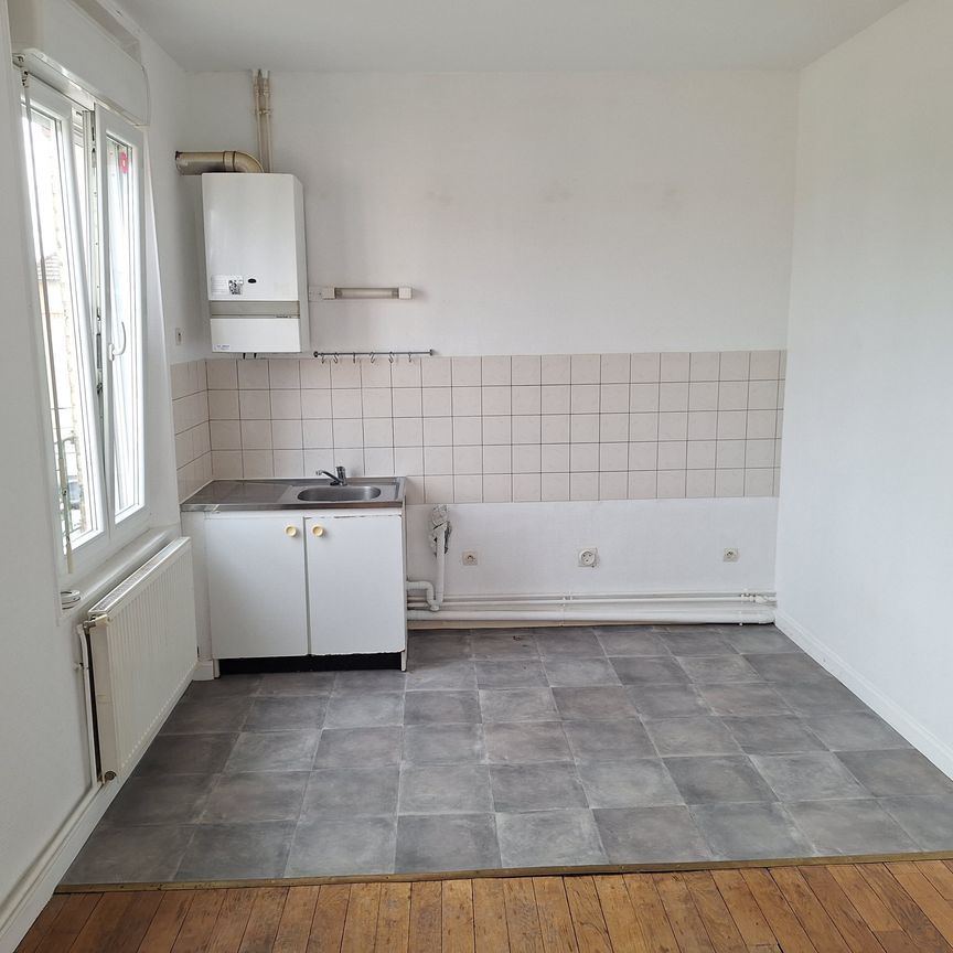 RUE ANTOINE GOUSSIEZ, Reims - Photo 1