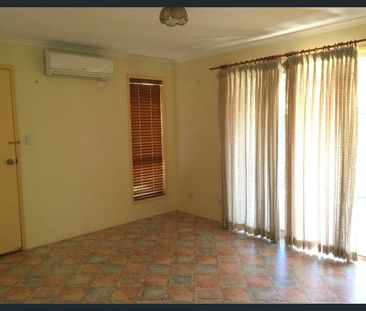 Comfortable Low-Set Brick Home in a Convenient Location - Photo 2