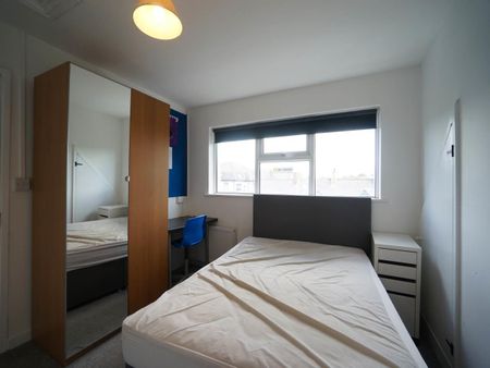 48 Holyhead Road - Photo 3