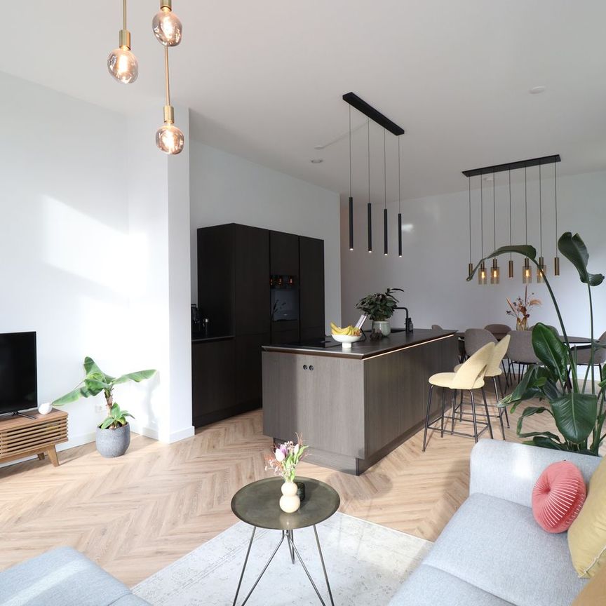 Appartement te huur: Spadinalaan 365 1031 KB Amsterdam - Foto 1