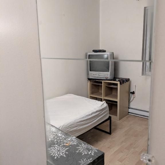 Chambre meublée Montréal Tetreauville Mercier Hochelaga - Photo 1