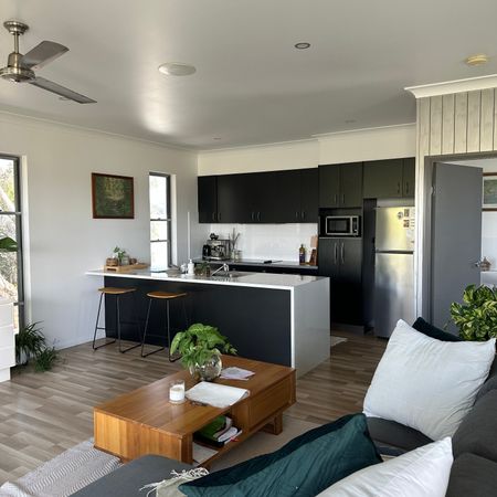 South Townsville - Photo 4