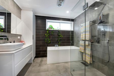 Updated Brilliance with Space to Play - Photo 4