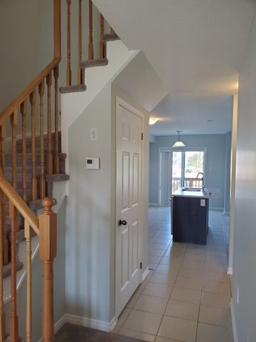 For Lease - 58 Butcher Crescent, Brantford, Ontario - Photo 4