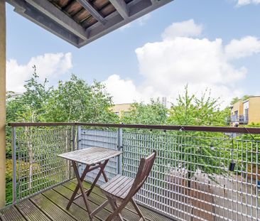 5 Tarves Way, Greenwich, SE10, London - Photo 5