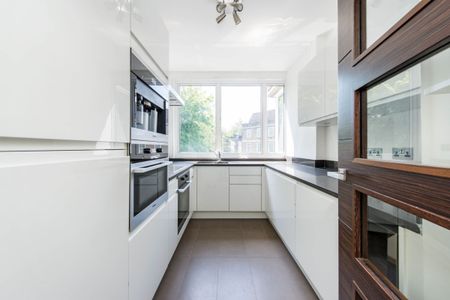 Hyde Park Crescent, Bayswater, London, W2 - Photo 4