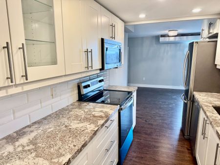 For Lease - 3100 Kirwin Avenue Unit# 1006, Mississauga, Ontario - Photo 2