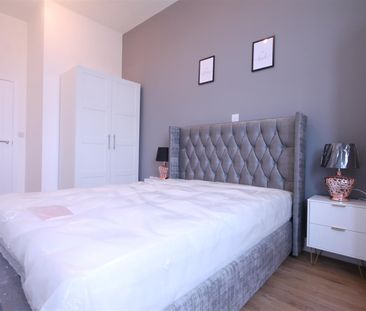 City Apartments, City Centre - Photo 6