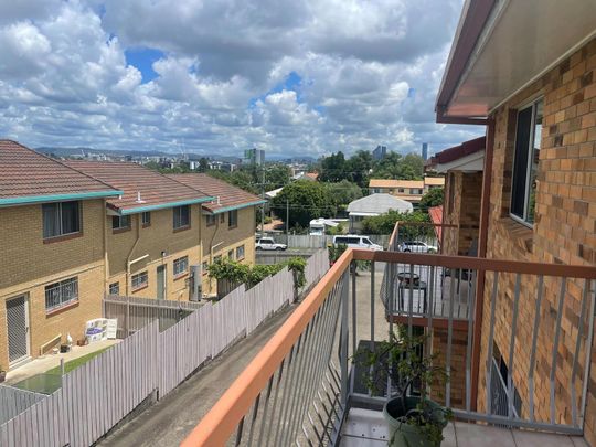 3/73 Douglas Street, 4120, Greenslopes Qld - Photo 1